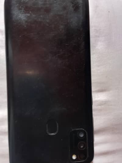 Samsung Mobile M21