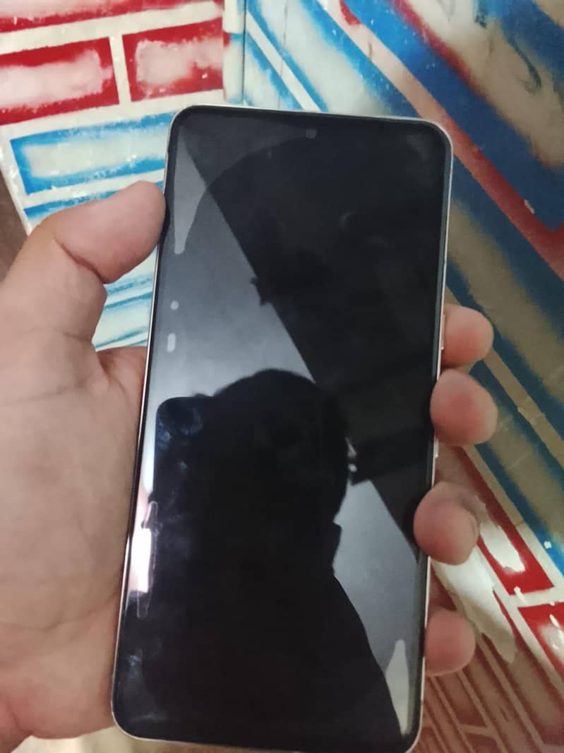 Google Pixel 8 Pro 3