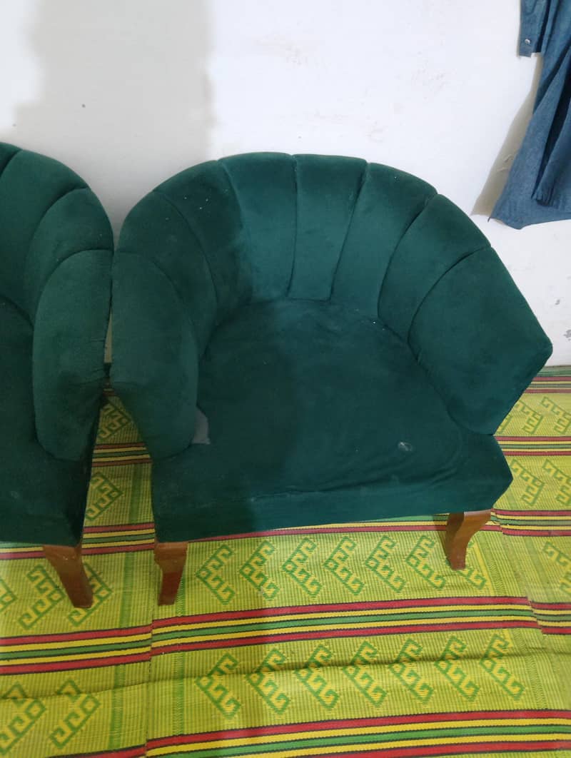 2 sofa set one table 3