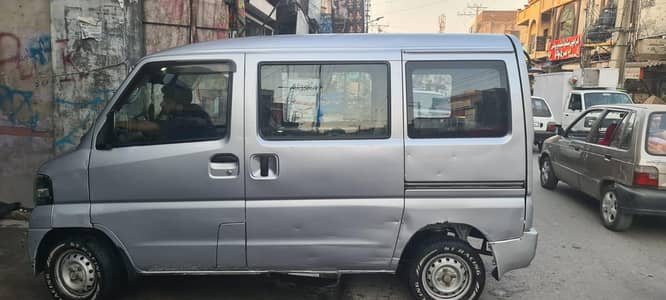 Nissan Clipper 2016