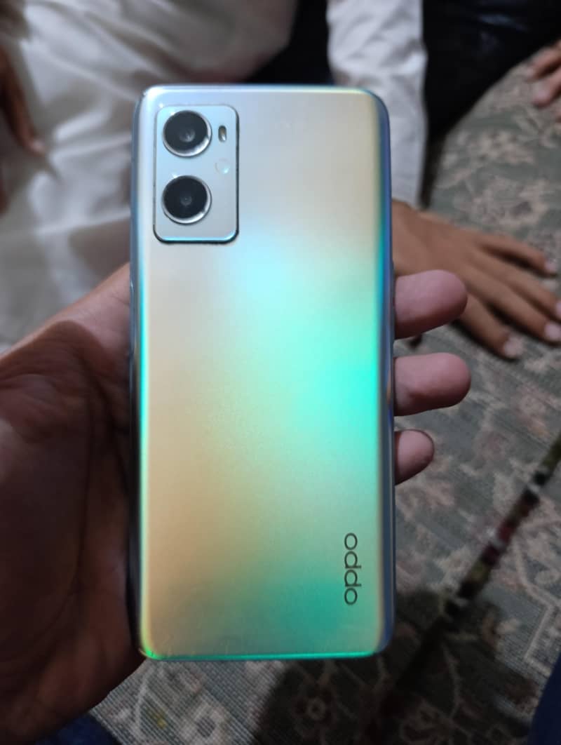OPPO A96 0