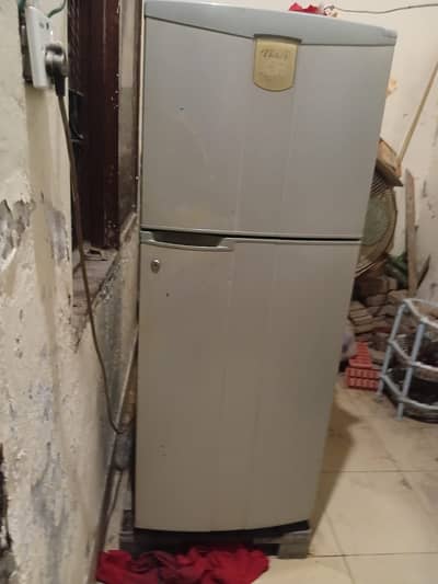 Best condition Fridge 2 door freezer