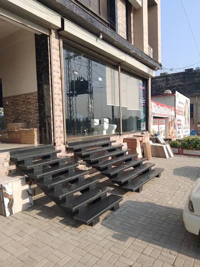 7 Story Plaza for Sale location Sohan islamabad expresshighway