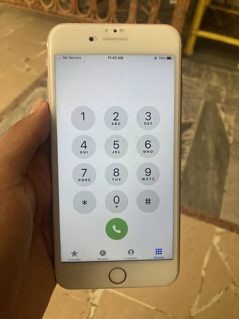 Apple iPhone 7 Plus 0