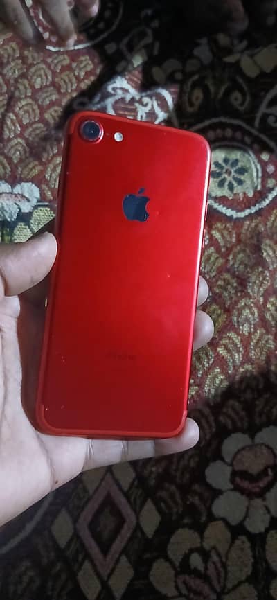 Apple iPhone 7