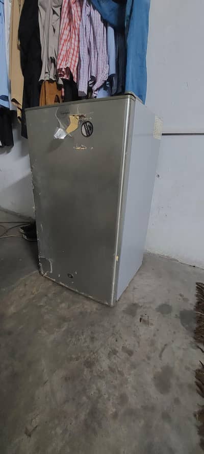 Room fridge