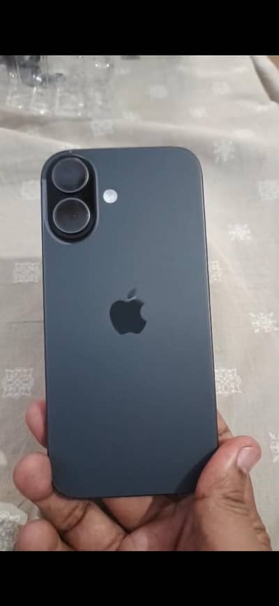 Apple iPhone 17 256GB Black Non-PTA 100% Battery Health