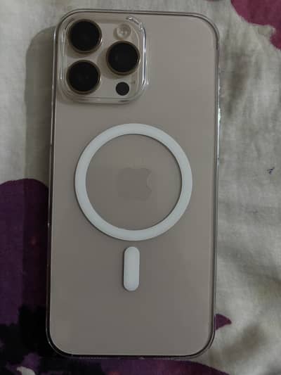 Apple iPhone 16 Pro Max