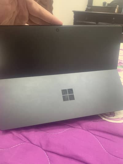 Microsoft surface pro 11 (snapdragon X plus) black