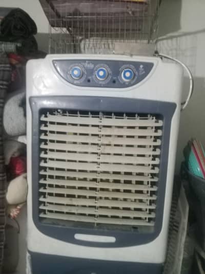 super Asia brand new room cooler condition 10/10 work on solar also