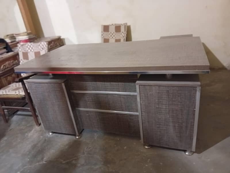 Executive Office table 2