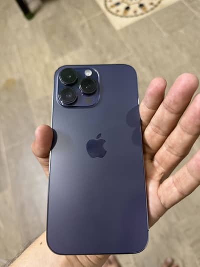 Apple iPhone 14 Pro Max colour deep purple