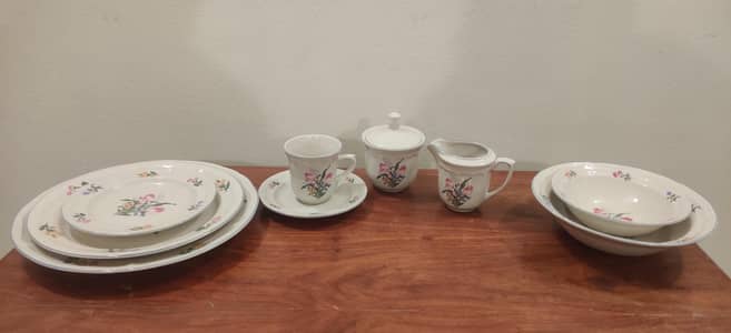 Gibson 8 Person Dinner Set 45 pcs