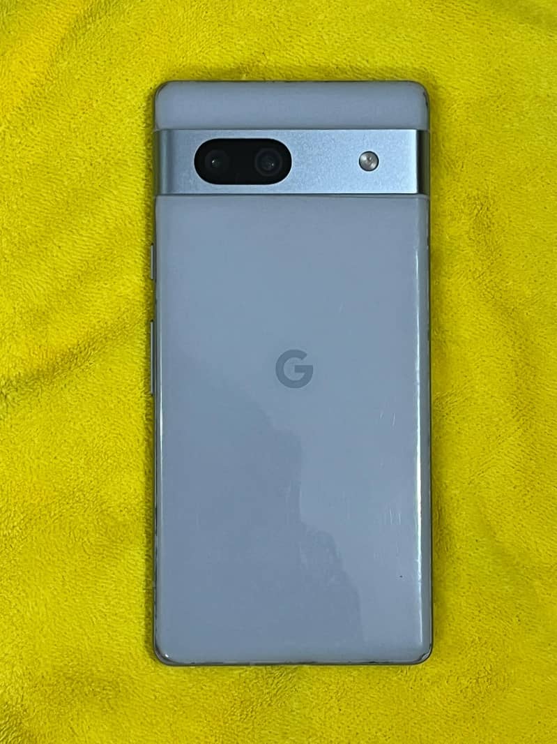 Google Pixel 7a 4