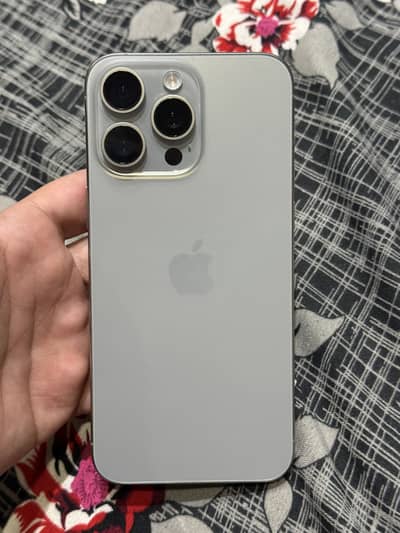 Apple iPhone 15 Pro Max 256 gb pta approved