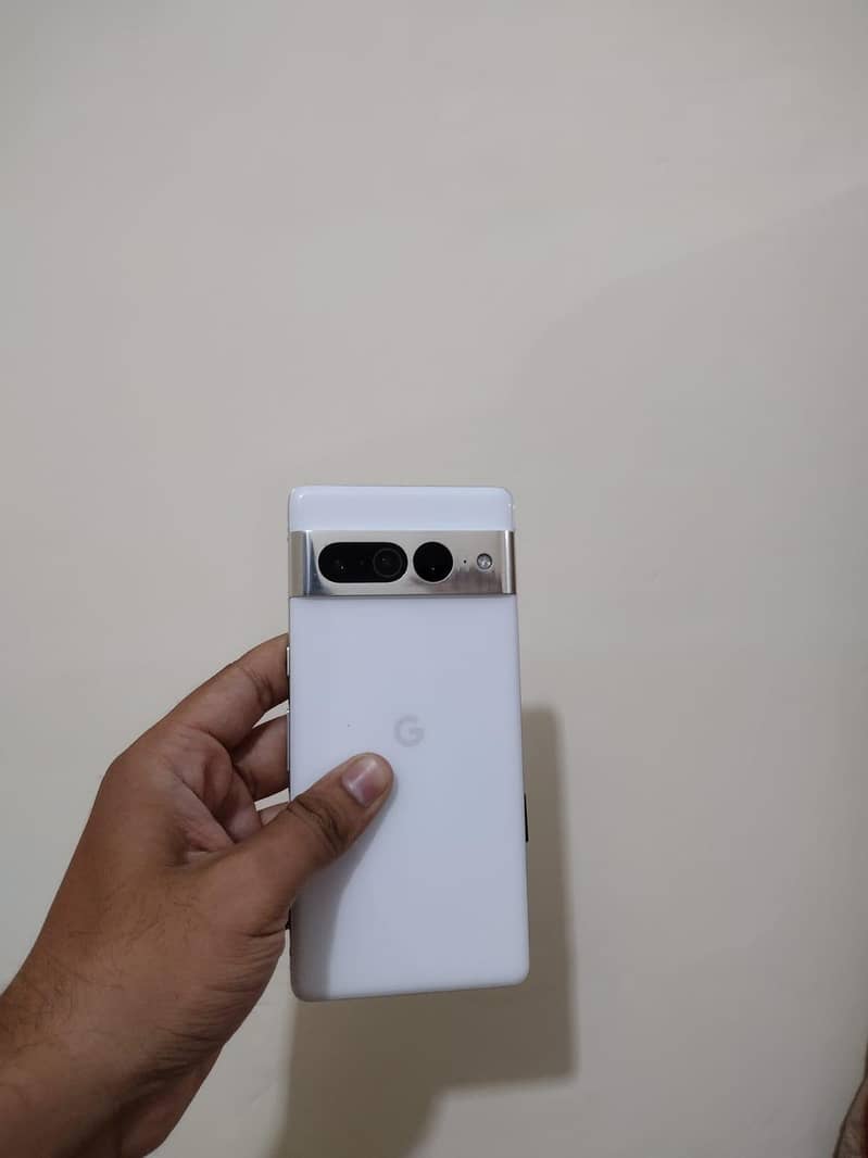 Google Pixel 7 Pro 4