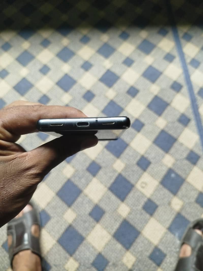 Google Pixel 7a 3