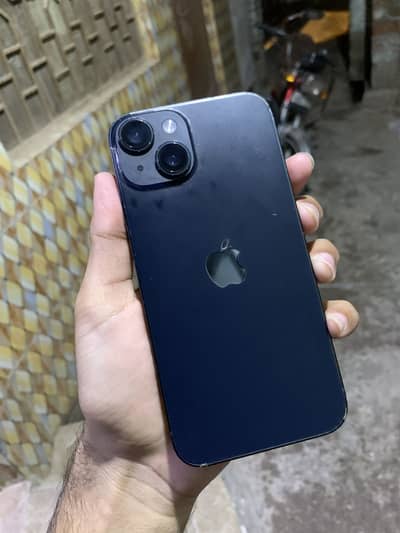 Apple iPhone 14