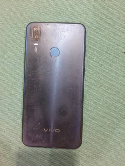 Vivo Y11