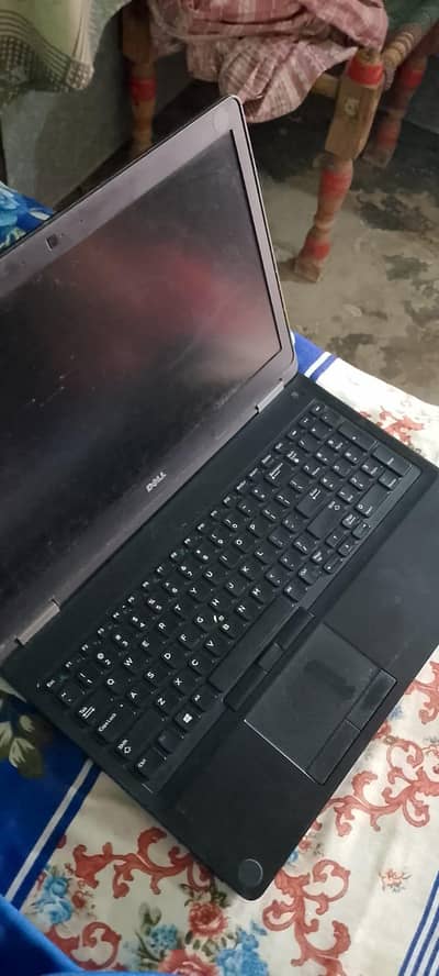 Dell Latitude E5570  = i5.7 Generation =8 /128 SSD Hard