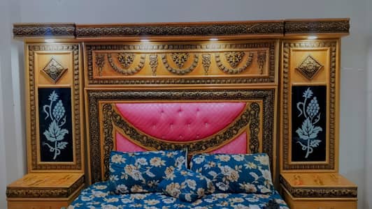 Home Furniture 1 Time Used But Lush Condition