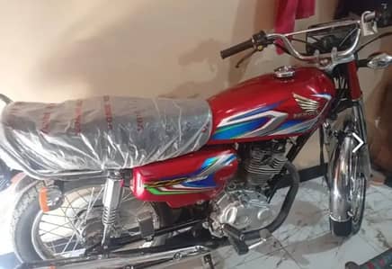 Honda CG 125 2022 urgent sell contact numbeer 0331 5273666