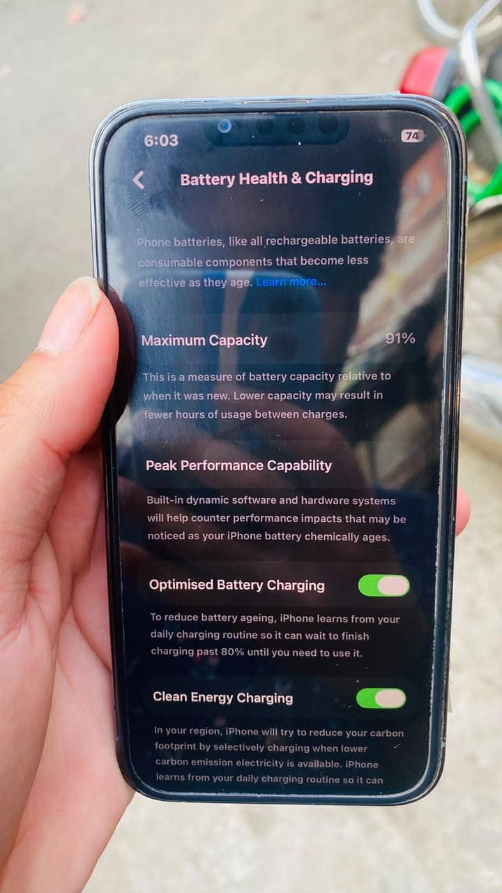 Apple iPhone 13 Pro 1