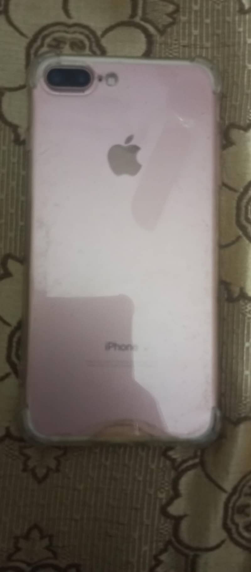 Apple iPhone 7 Plus 1