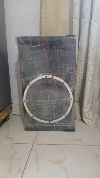 Kenwood Woofer Speaker Aimplifier