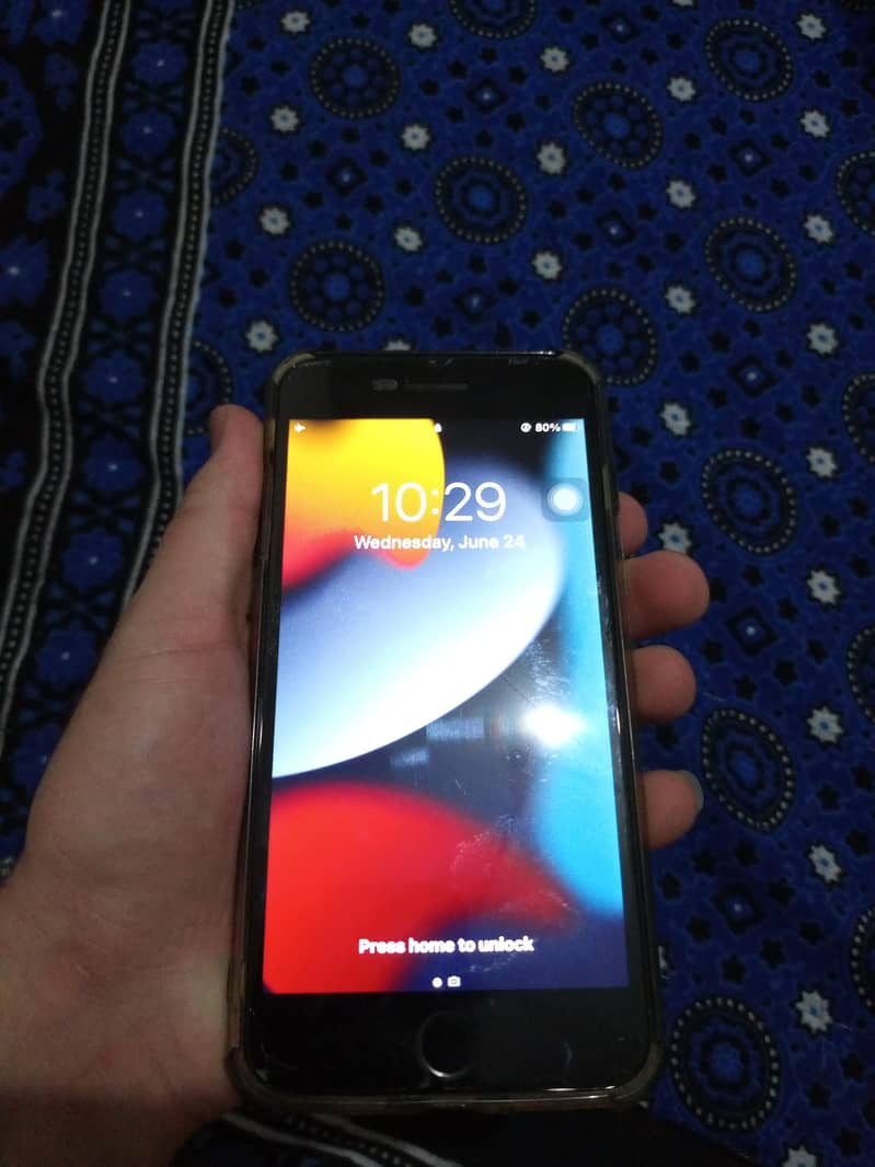 Apple iPhone 7 Plus 2