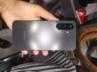 Samsung galaxy A17