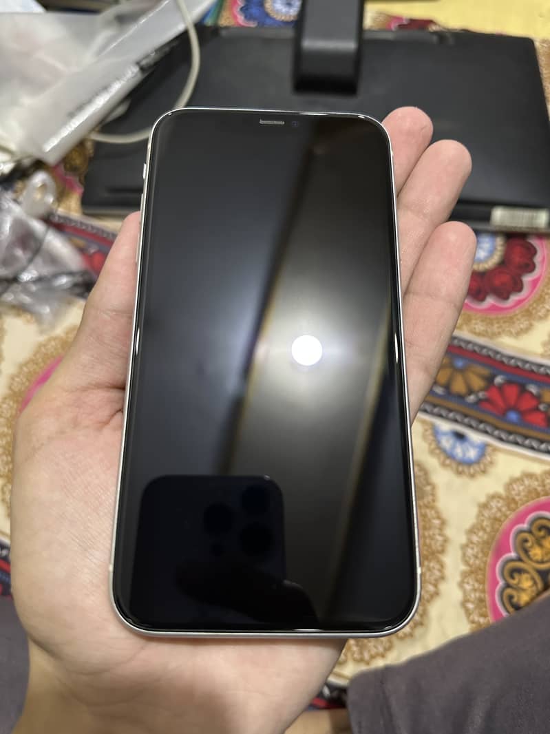 Apple iPhone 11 1