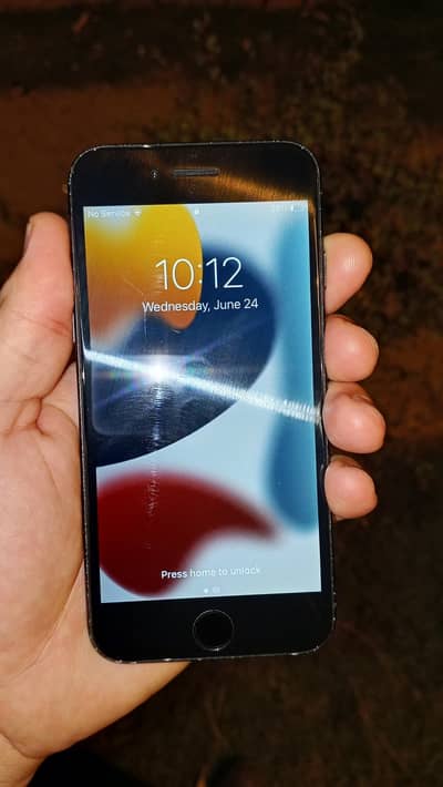 Apple iPhone 7
