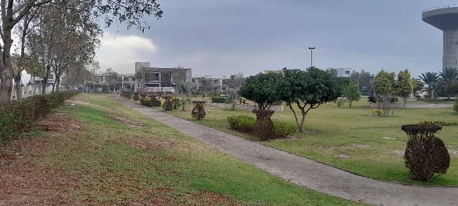 Prime Location Residential Plot Of 10 Marla Available In New Lahore City - Phase 3