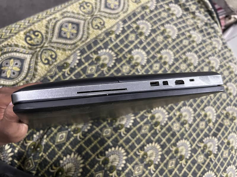 Dell model 7710 2