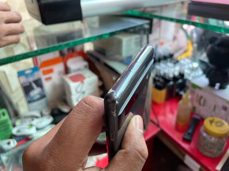 Google Pixel 7a 1