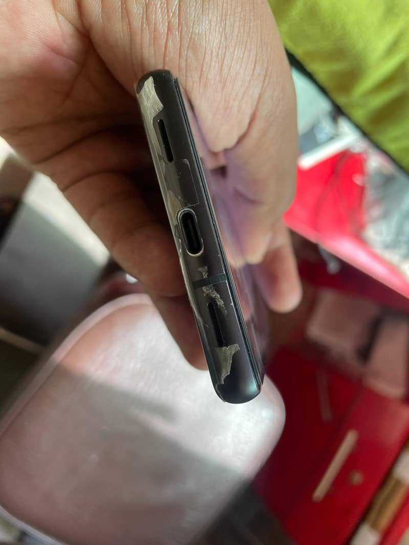 Google Pixel 7a 5