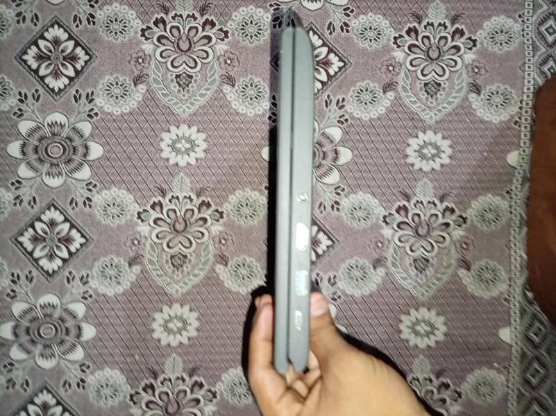 Lenovo Touch screen 4