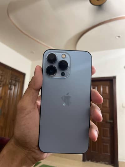 Apple iPhone 13 Pro
