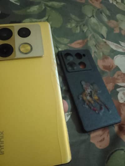 Infinix Note 40 Pro