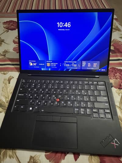 Lenovo X1 Carbon i7-11th gen (16 gb)