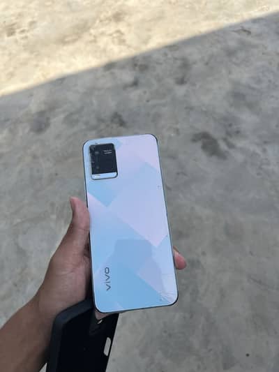 Vivo Y21