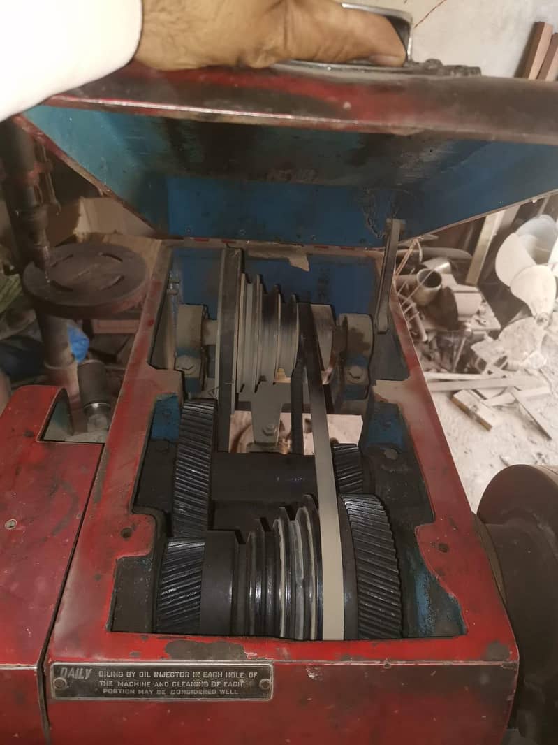 lathe machine 3