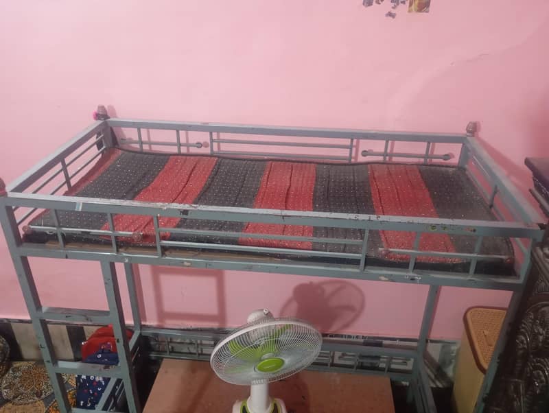 bunk bed 0
