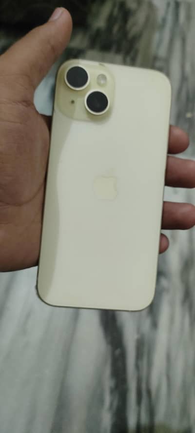 Apple iPhone 15