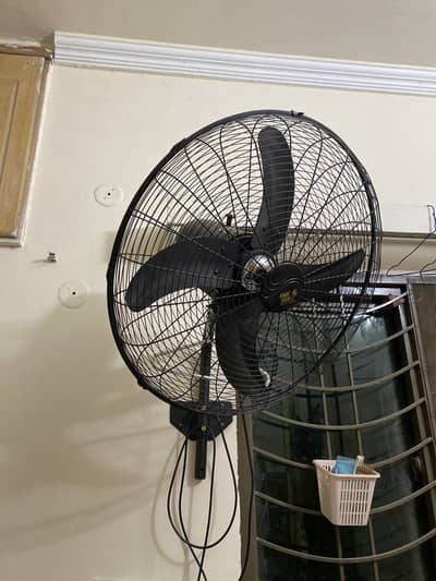 Pak Fan Mega Bracket Fan 24 Inches