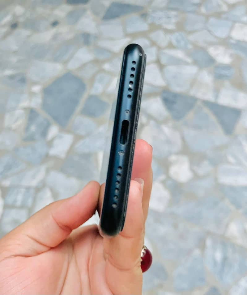 iPhone se 3rd generation 2