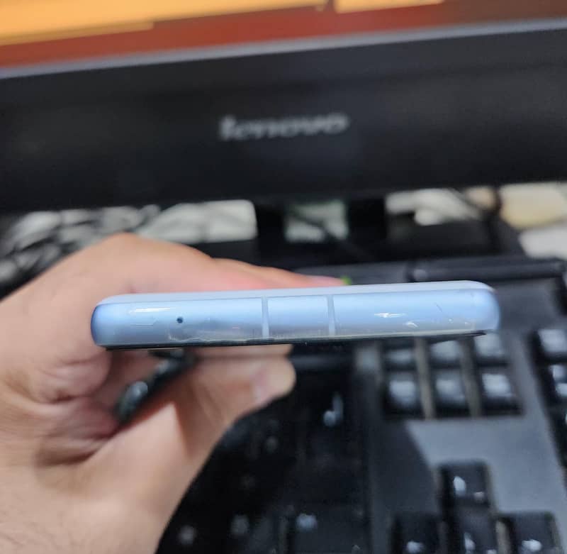 Google Pixel 7a 2