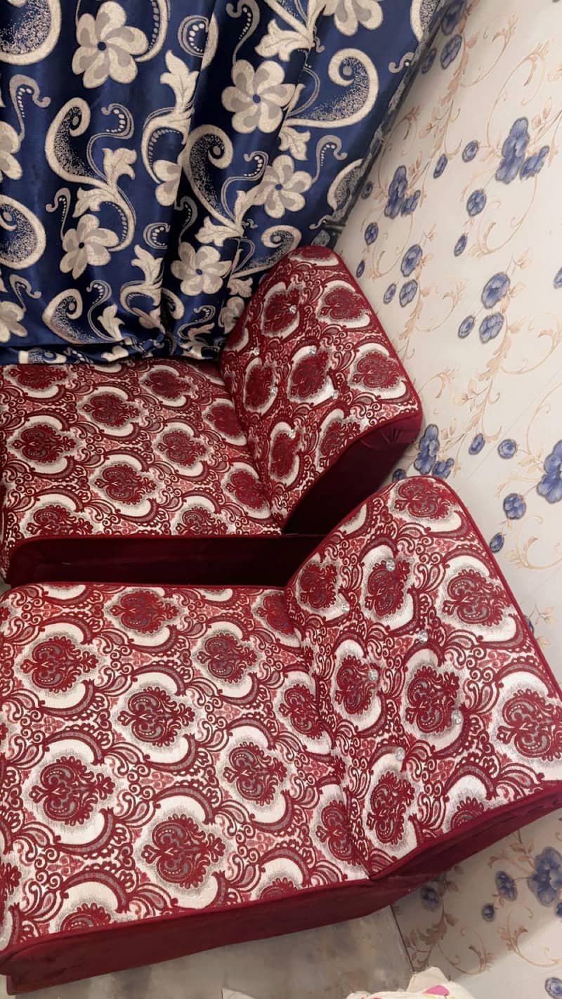 setty chairs 4