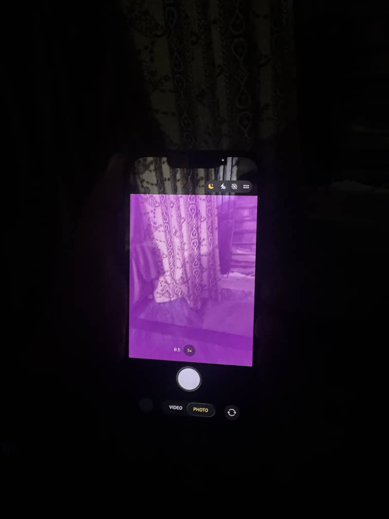 Apple iPhone 13 4